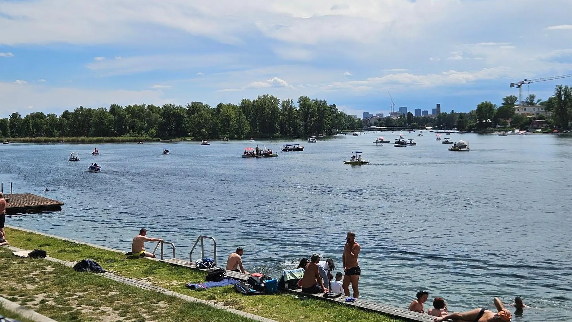 Yuki'S Place - Un-Vic, Danube Beach And Subway Near To Downtown Vienna 0*,  Austria